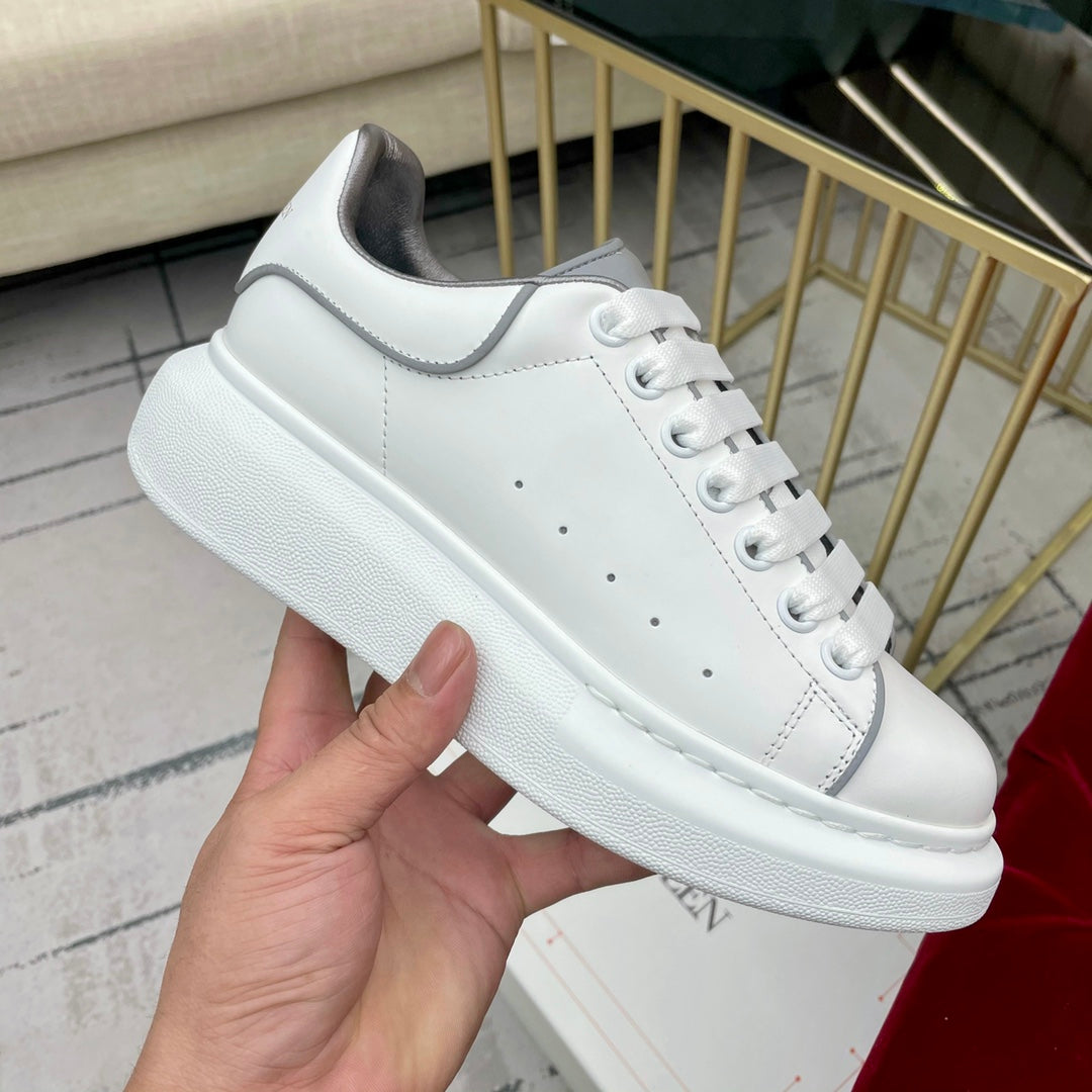 LuxluxHouse Best Quality Shoes Alexander McQueen