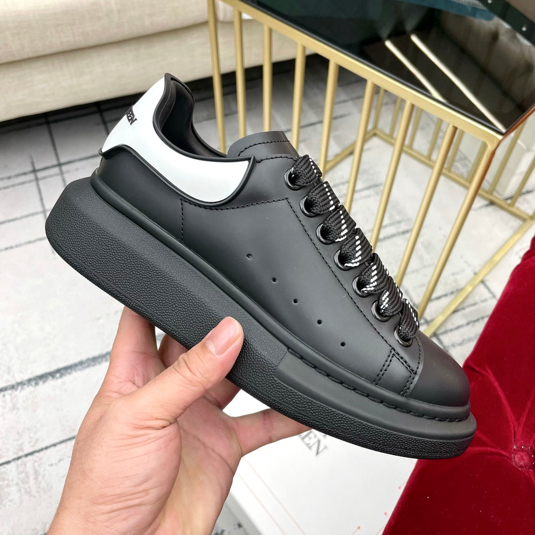 LuxluxHouse Best Quality Shoes Alexander McQueen