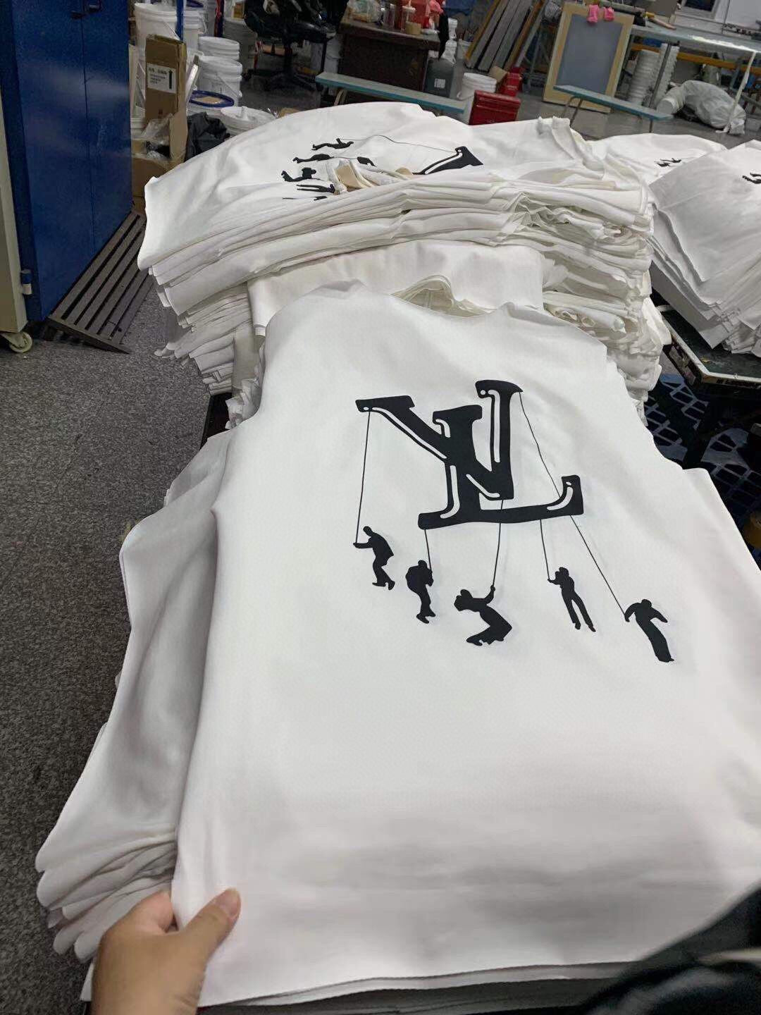 LuxluxHouse Best Quality Clothes T-shirt Louis Vuitton