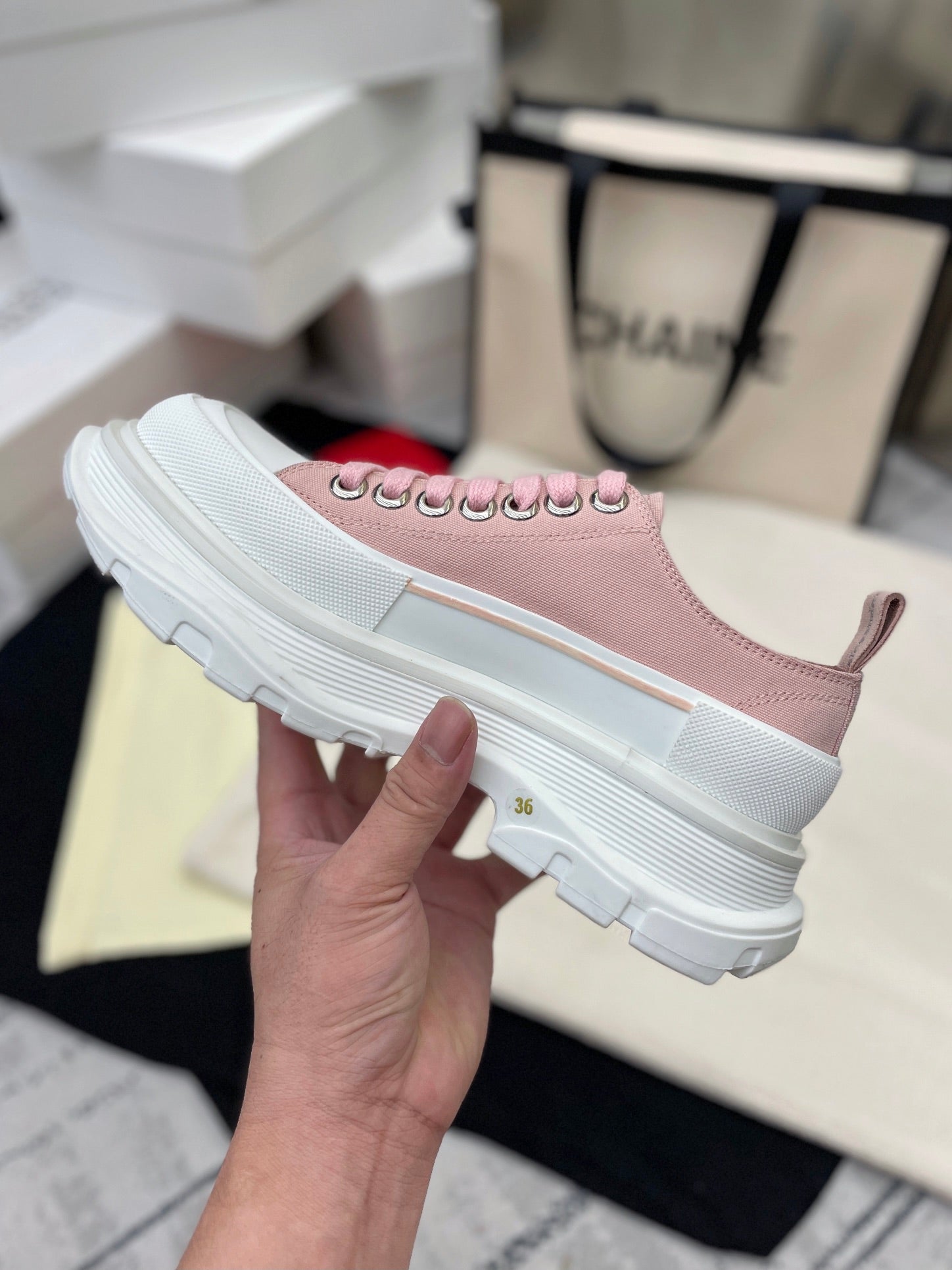 LuxluxHouse Best Quality Shoes Alexander McQueen