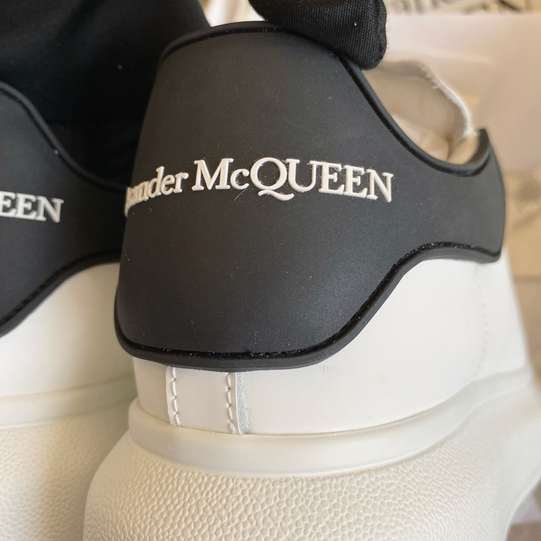 LuxluxHouse Best Quality Shoes Alexander McQueen
