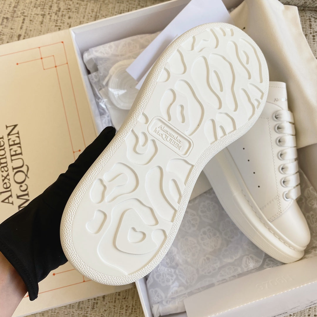 LuxluxHouse Best Quality Shoes Alexander McQueen