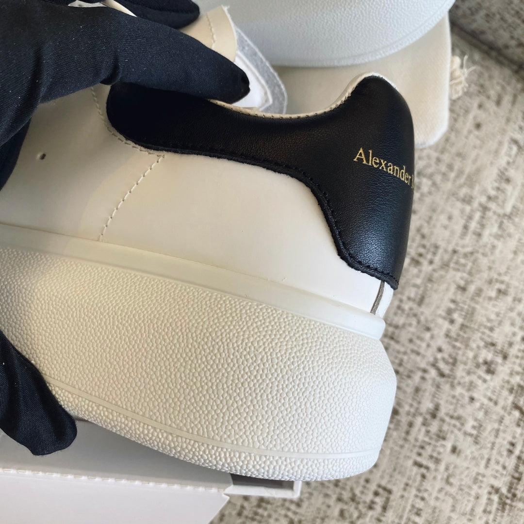 LuxluxHouse Best Quality Shoes Alexander McQueen