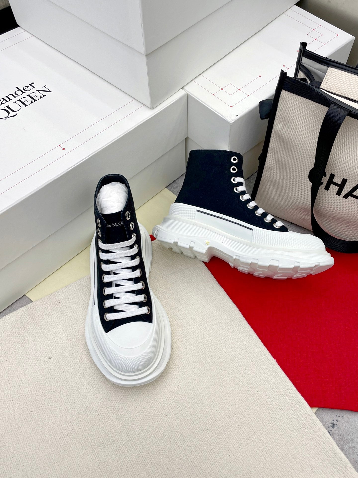 LuxluxHouse Best Quality Shoes Alexander McQueen