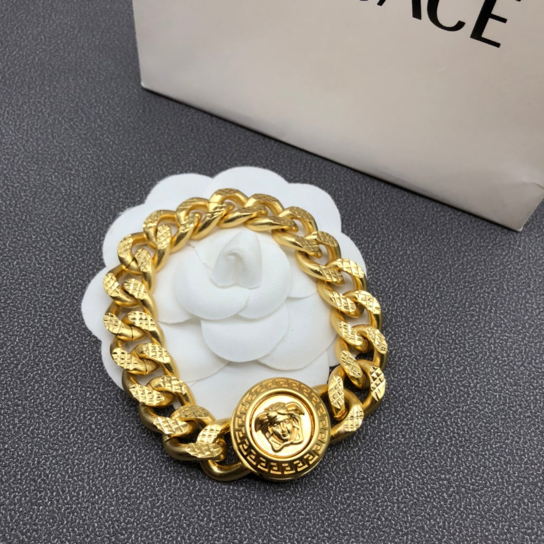 LuxluxHouse Best Quality Accessories Versace