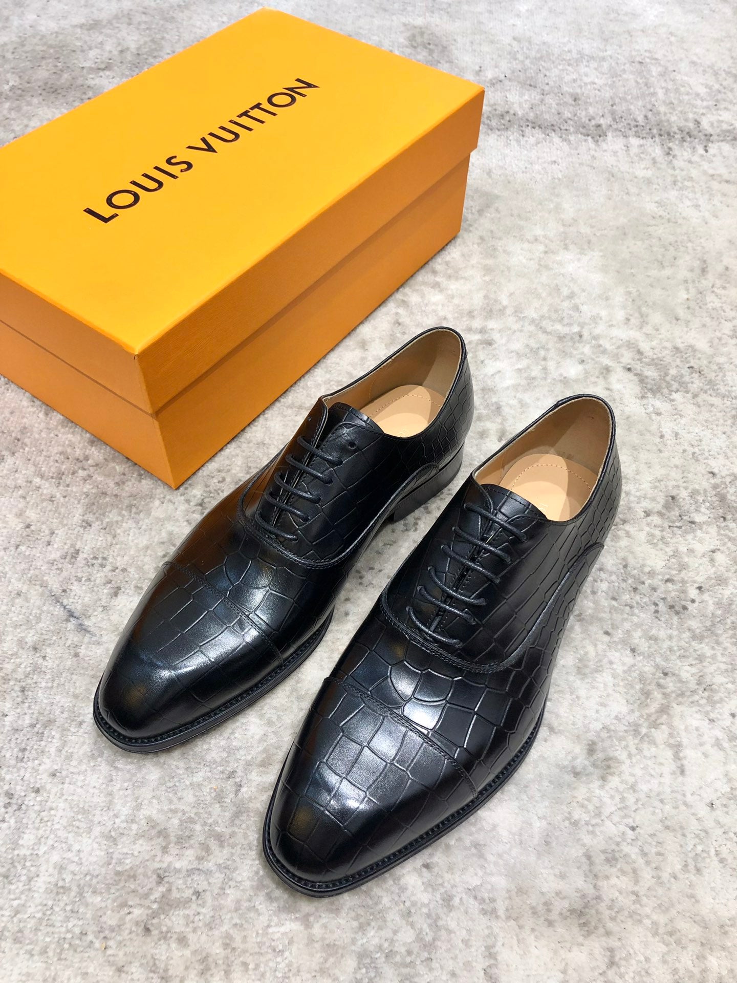 LuxluxHouse Best Quality Louis Vuitton Dress Shoes