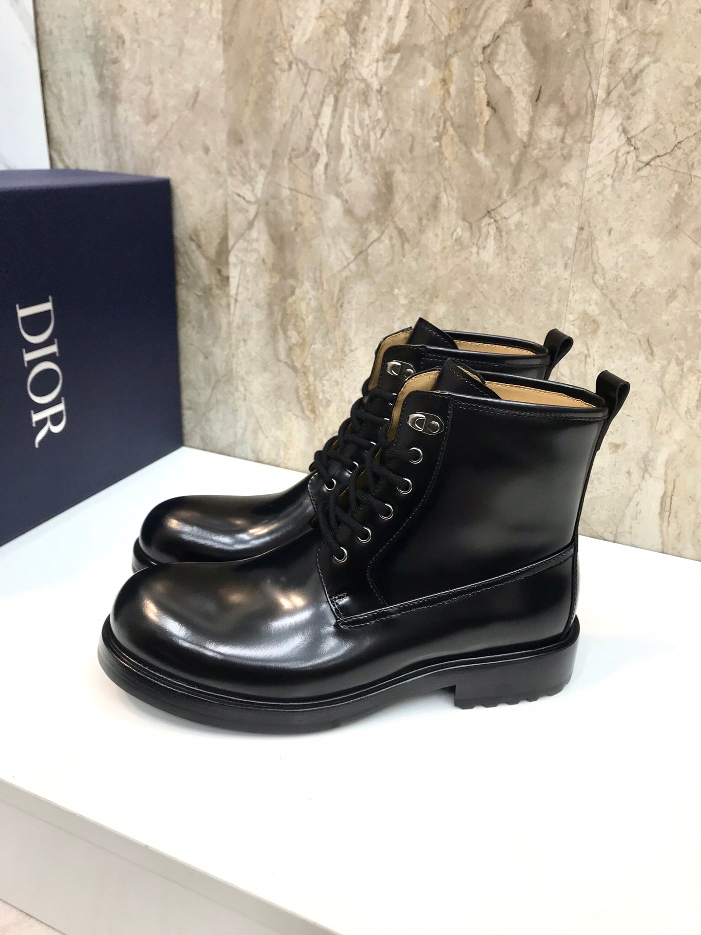 LuxluxHouse Best Quality Shoes Dior