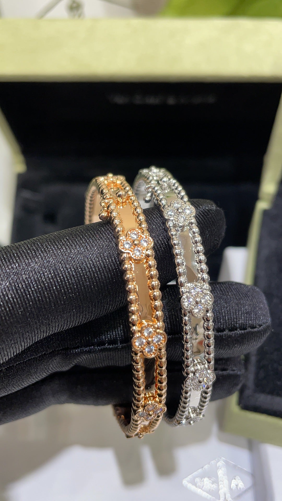 LuxluxHouse Best Quality Accessories Van Cleef & Arpels