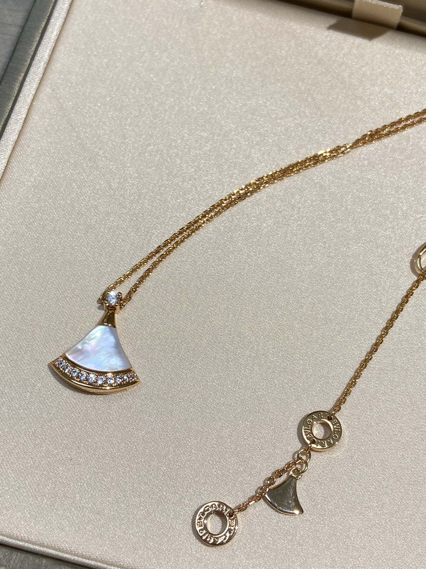 LuxluxHouse Best Quality Accessories Necklace Bvlgari