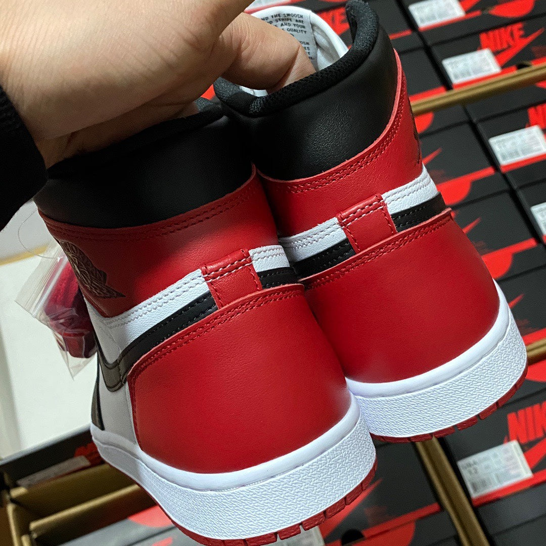 LJR Batch-Air Jordan 1 Retro High OG “Black Toe”