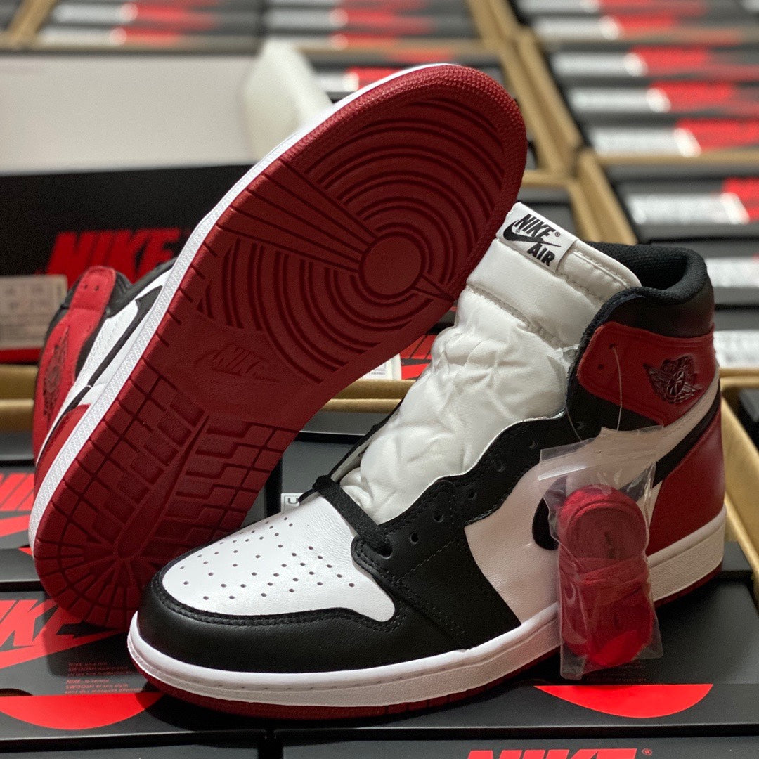 LJR Batch-Air Jordan 1 Retro High OG “Black Toe”