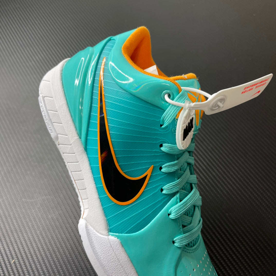 Max Batch-UNDEFEATED × Nike Zoom Kobe 4 Protro “Spurs”