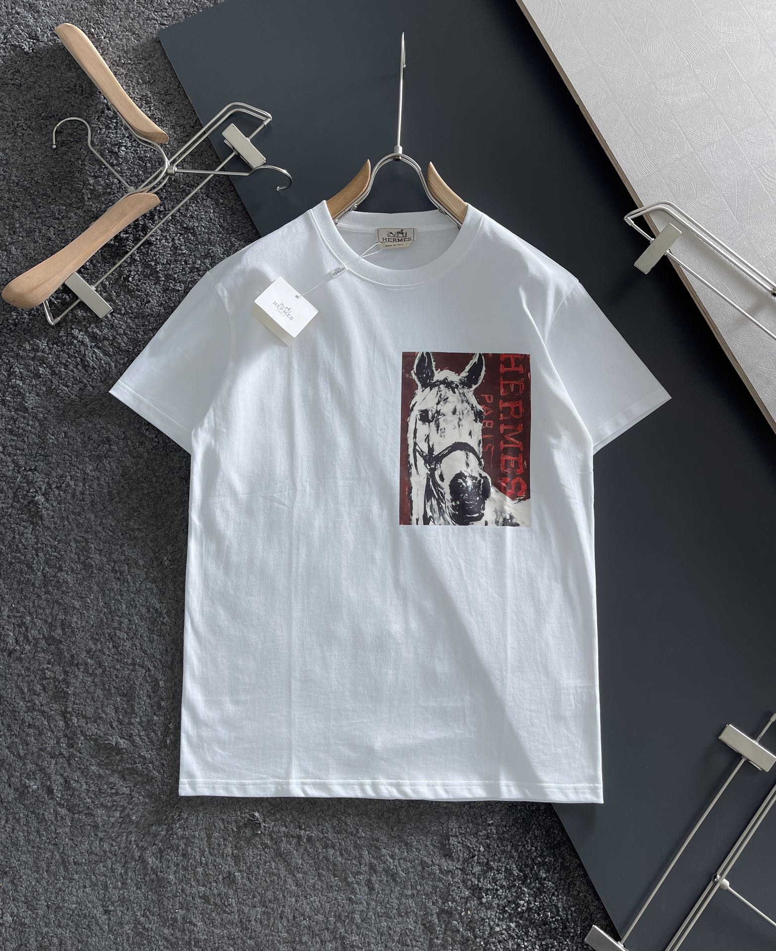 LuxluxHouse Best Quality Clothes Hermes T-shirt