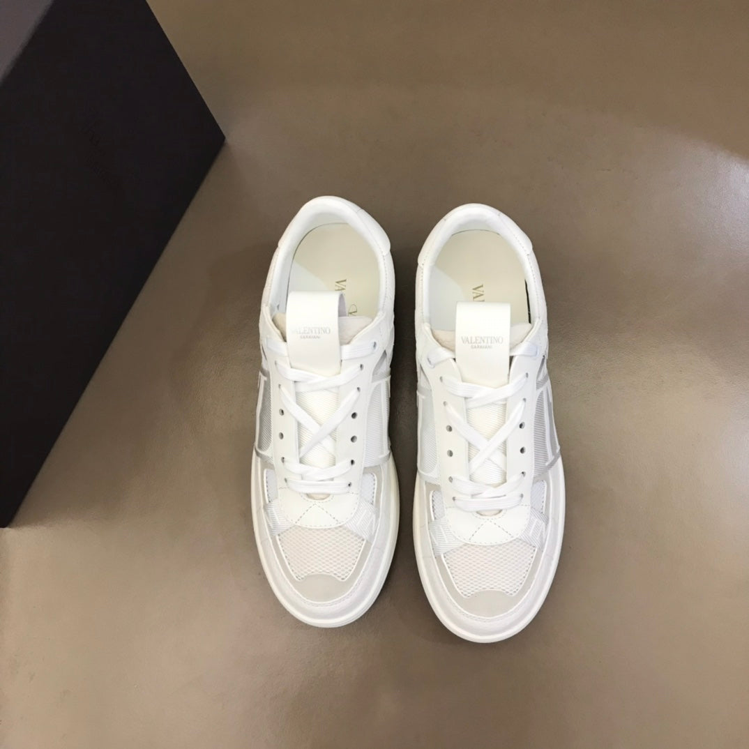 LuxluxHouse Best Quality Shoes Valentino