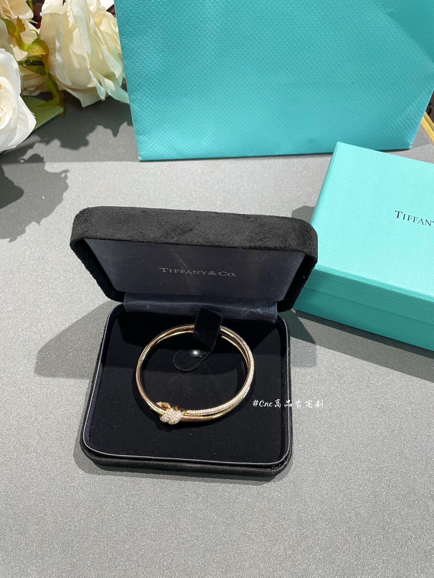 LuxluxHouse Best Quality Accessories Tiffany Bracelet