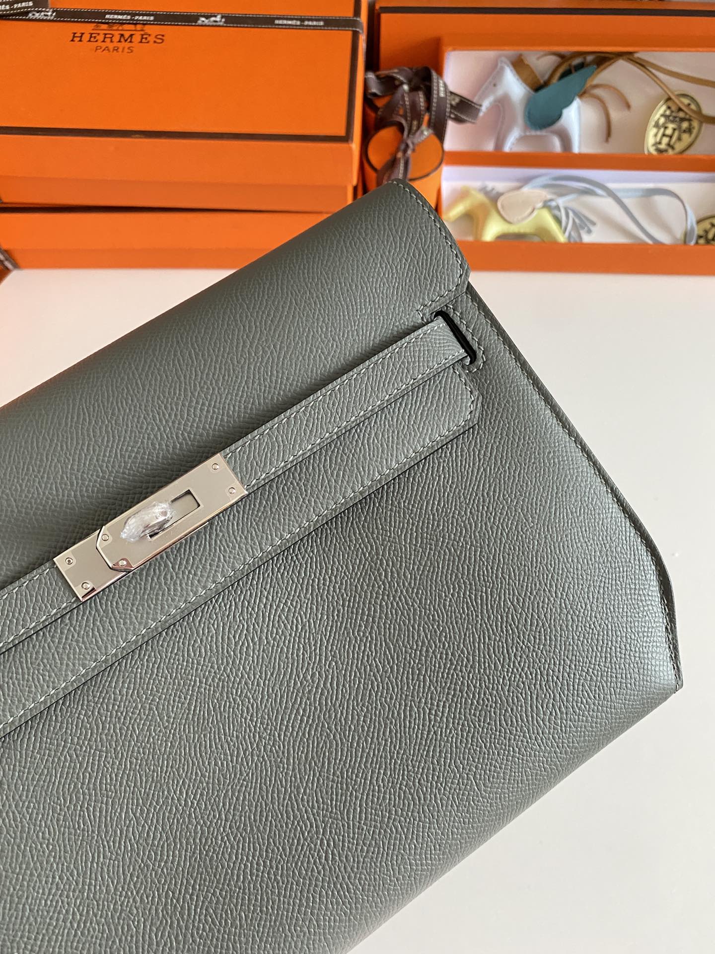 LuxluxHouse Best Quality Bags Women Men Hermes