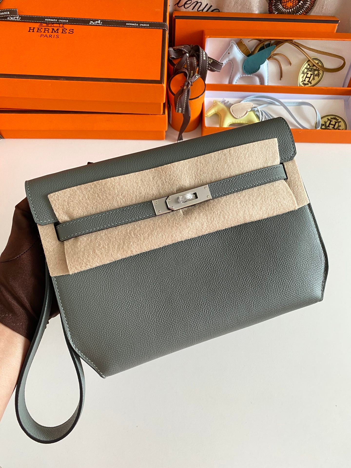 LuxluxHouse Best Quality Bags Women Men Hermes