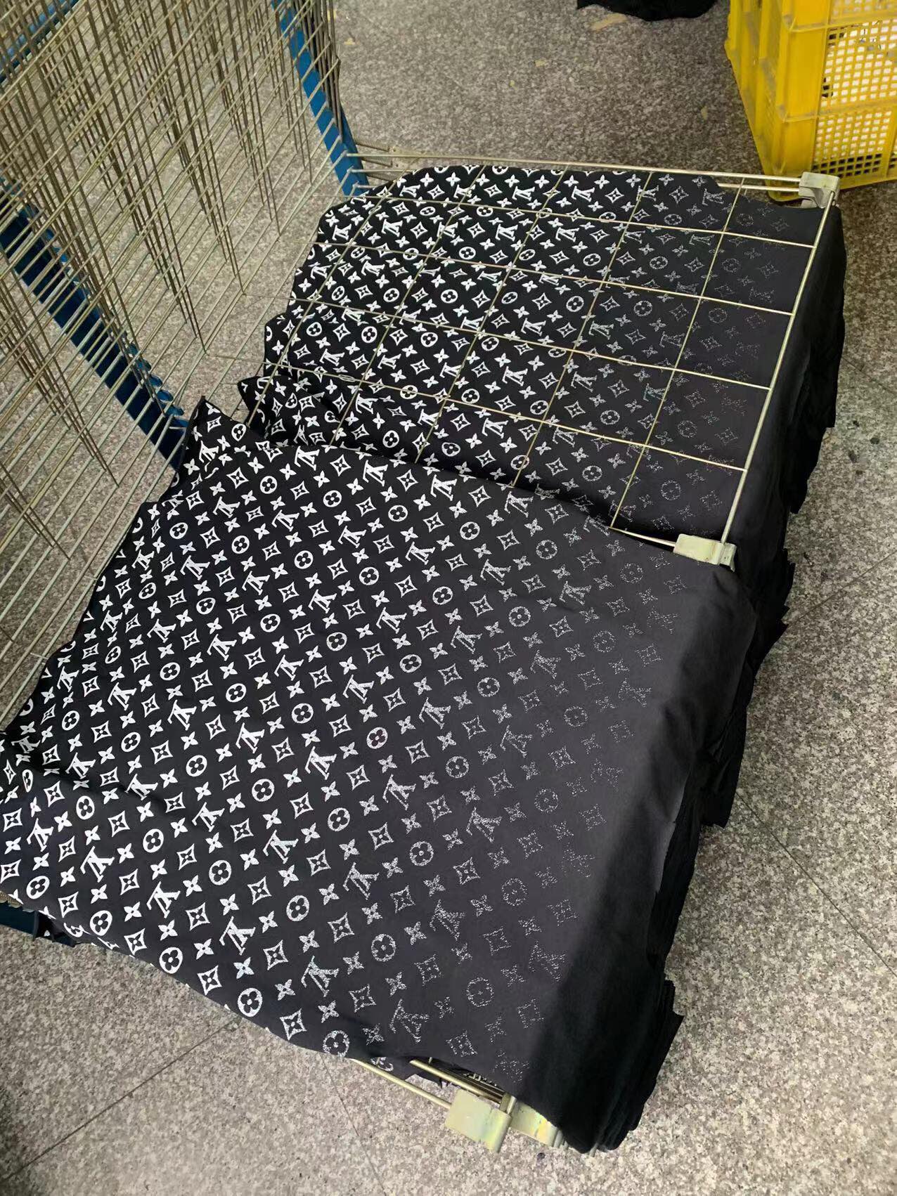 LuxluxHouse Best Quality Clothes T-shirt Louis Vuitton