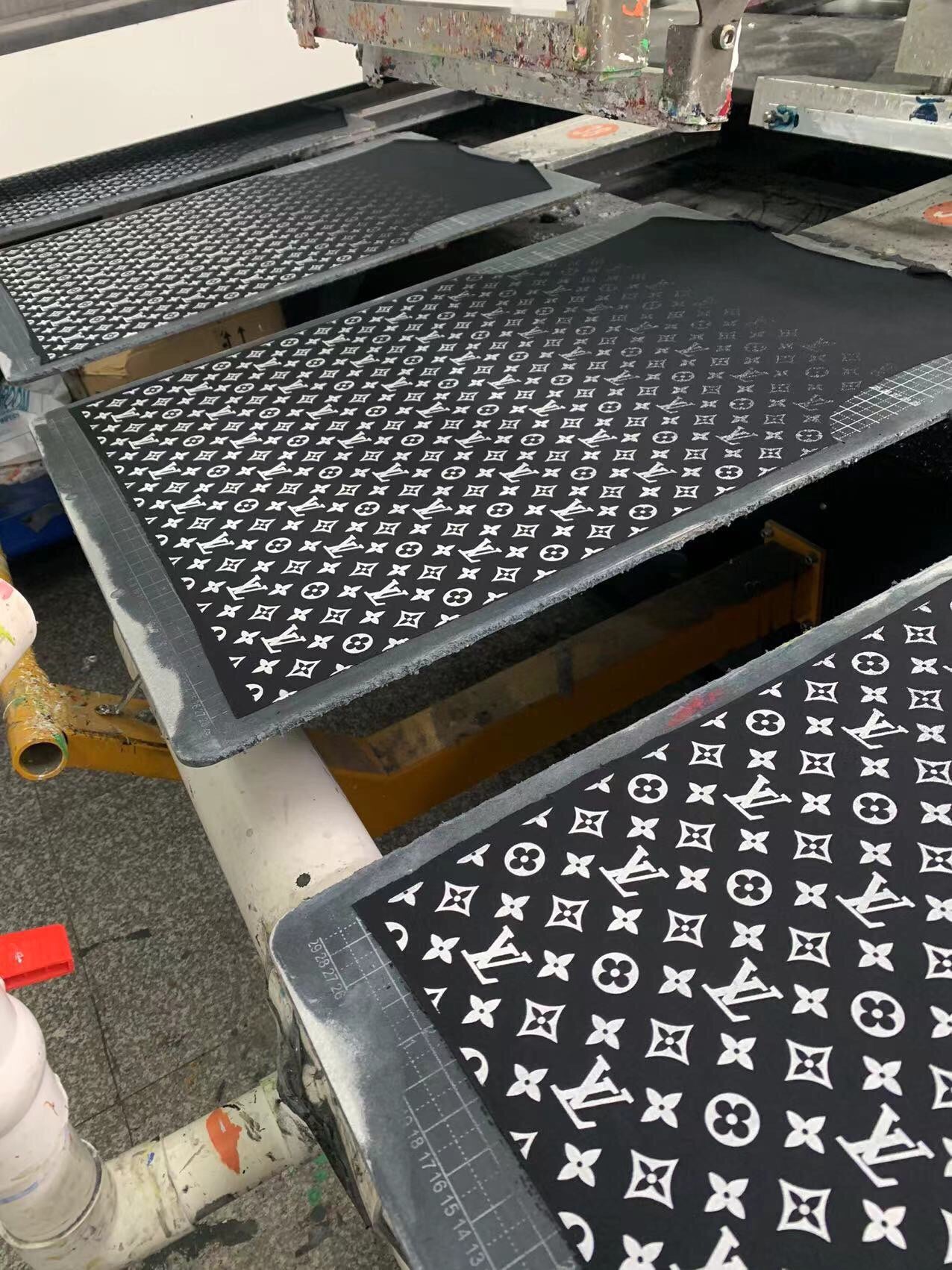 LuxluxHouse Best Quality Clothes T-shirt Louis Vuitton