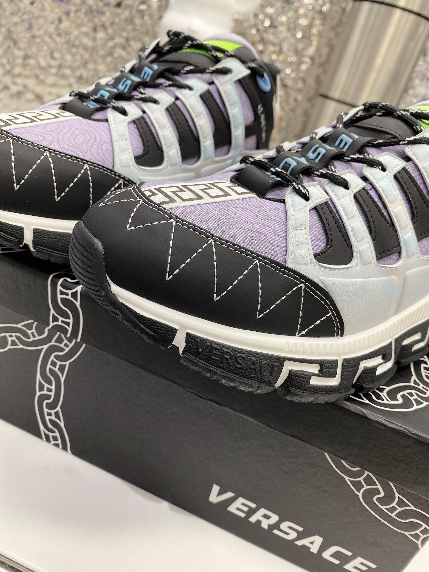 LuxluxHouse Best Quality Shoes Versace