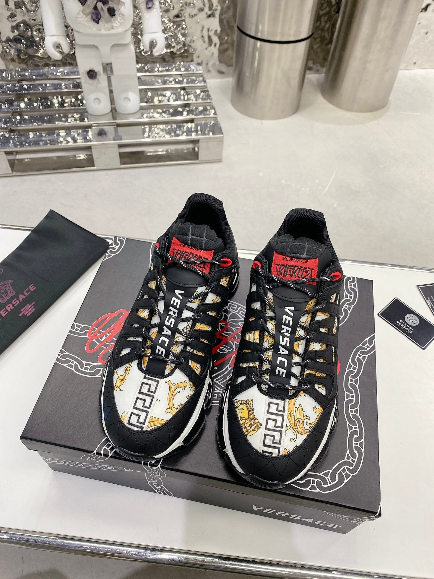 LuxluxHouse Best Quality Shoes Versace