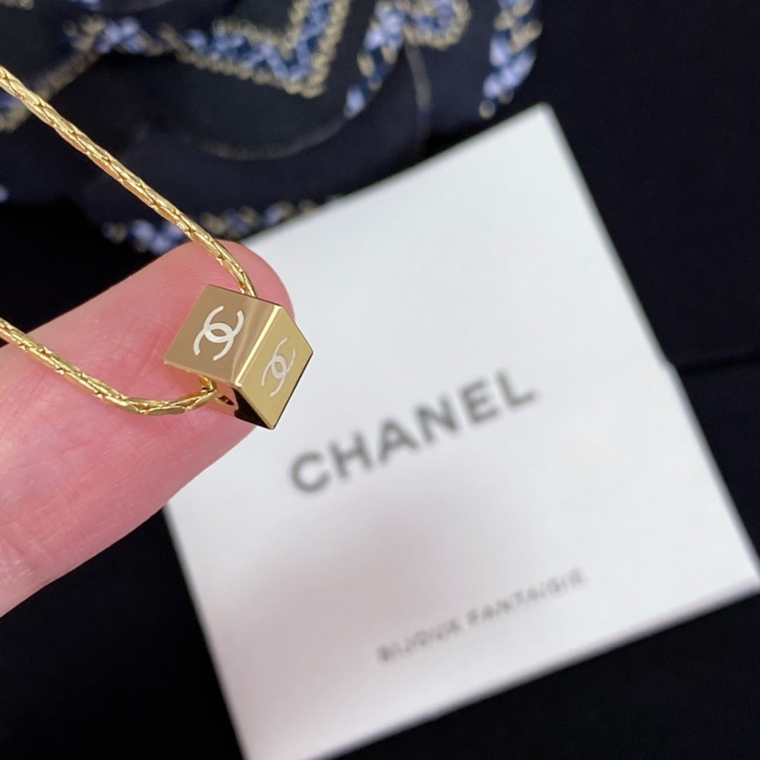 LuxluxHouse Best Quality Accessories Necklace Chanel