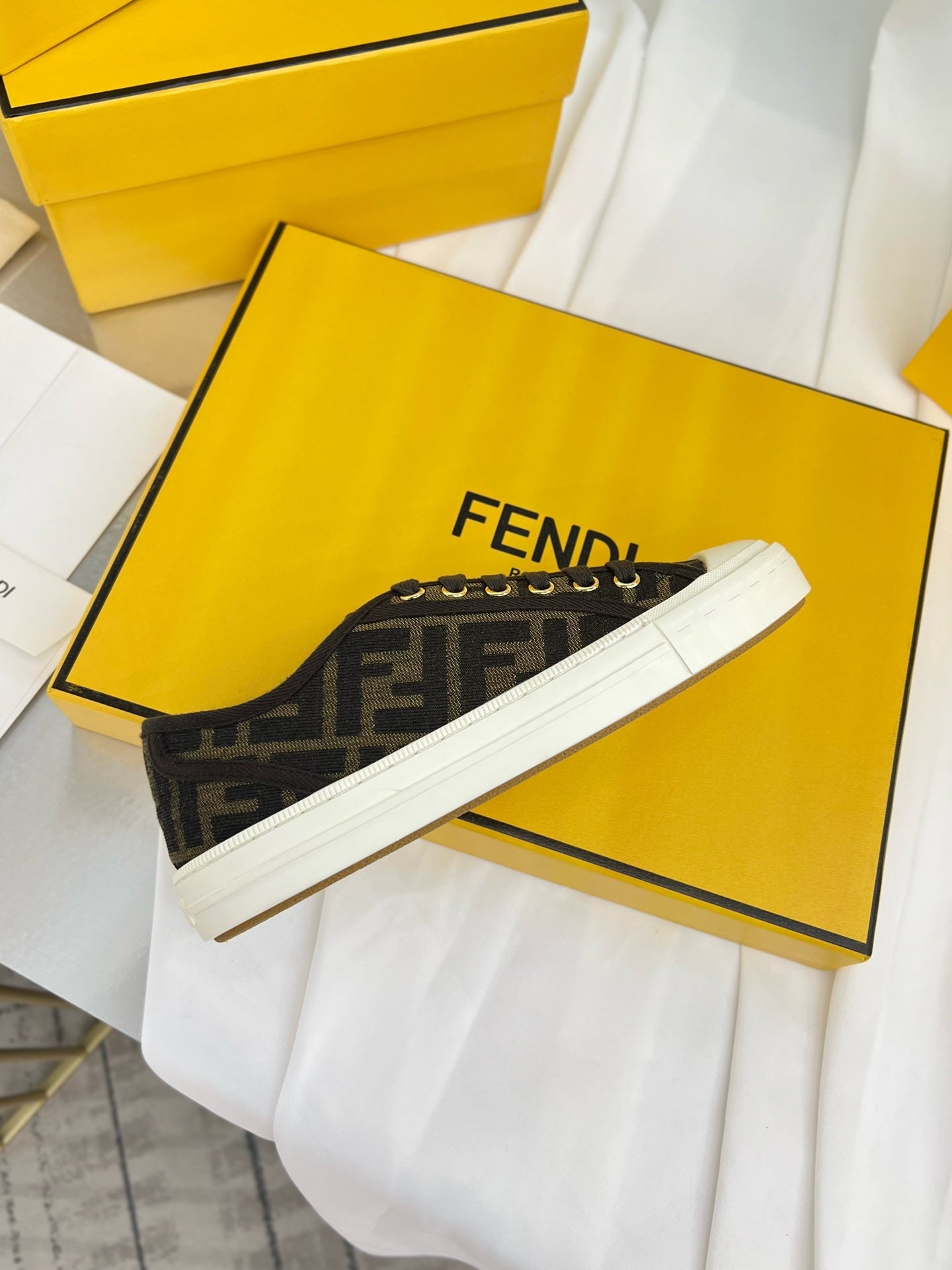 LuxluxHouse Best Quality Shoes Fendi