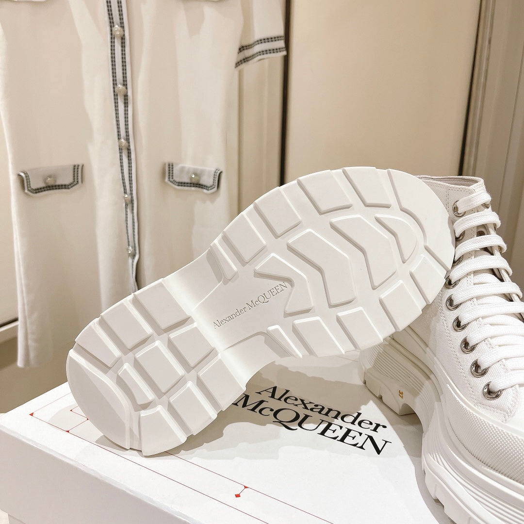 LuxluxHouse Best Quality Shoes Alexander McQueen
