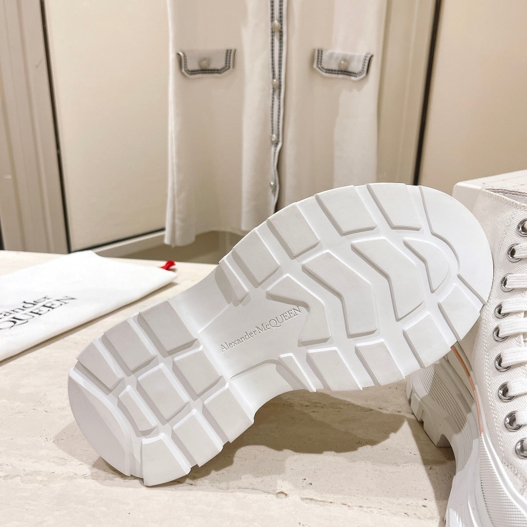 LuxluxHouse Best Quality Shoes Alexander McQueen