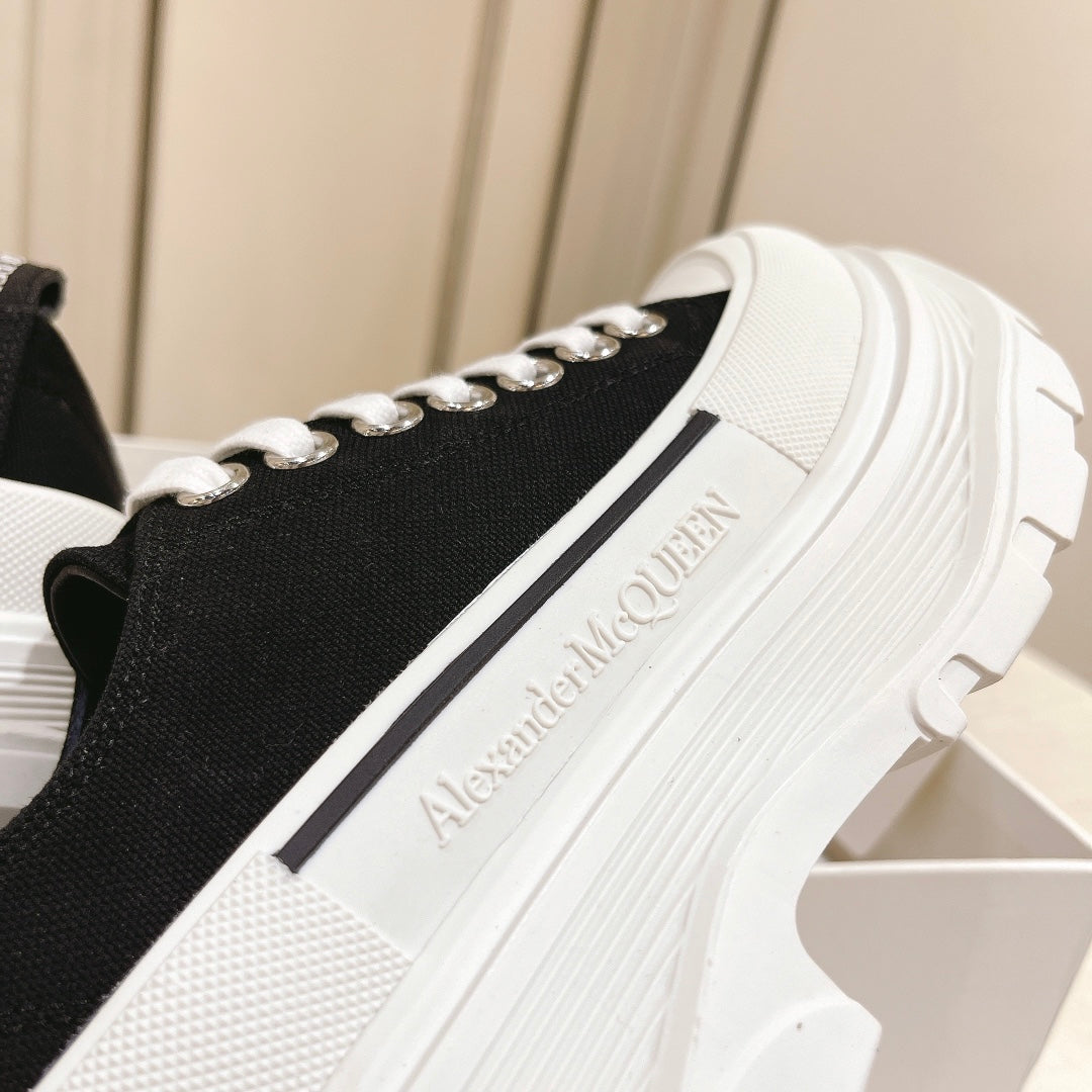 LuxluxHouse Best Quality Shoes Alexander McQueen