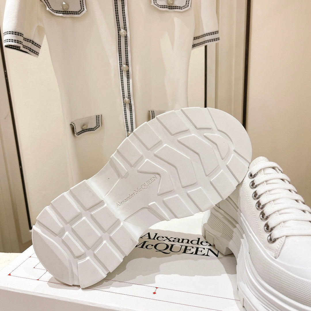 LuxluxHouse Best Quality Shoes Alexander McQueen