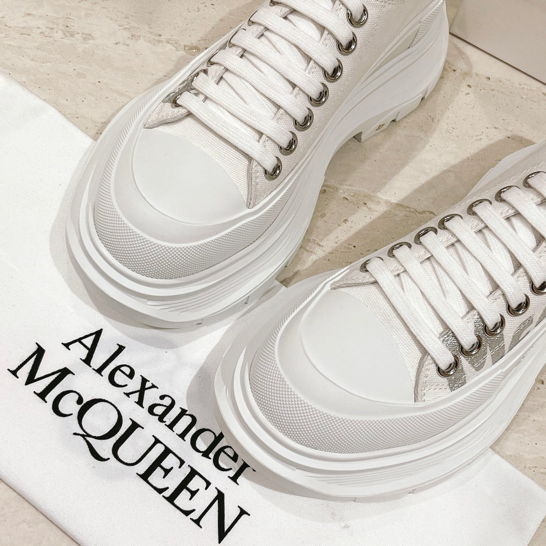 LuxluxHouse Best Quality Shoes Alexander McQueen