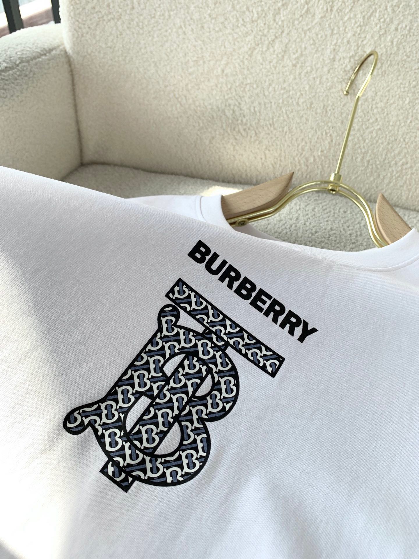 LuxluxHouse Best Quality Clothes Burberry T-shirt