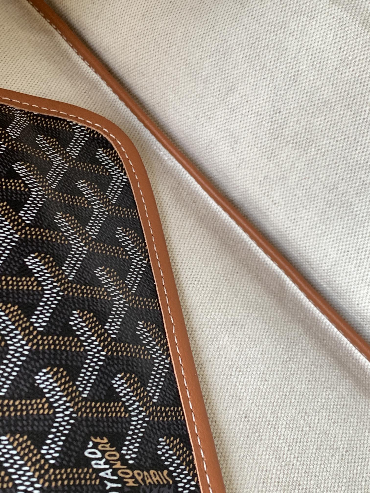 LuxluxHouse Best Quality Bags Goyard Women