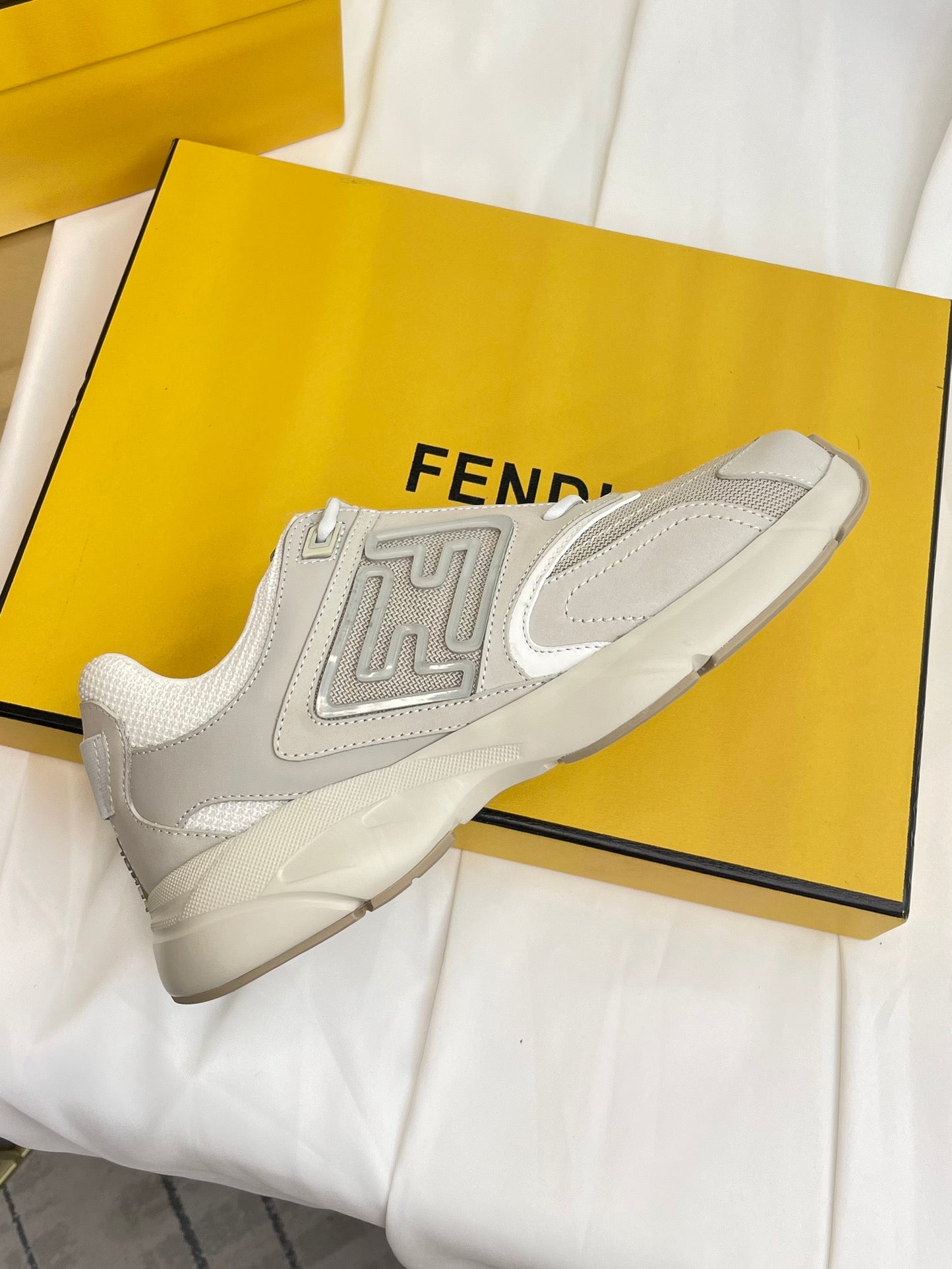 LuxluxHouse Best Quality Shoes Fendi