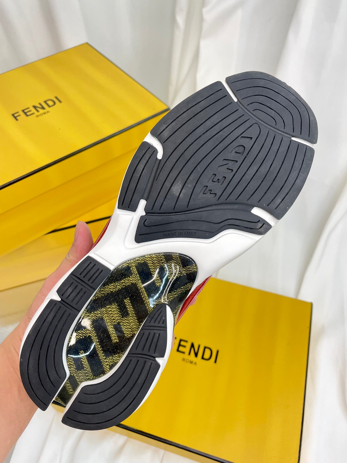 LuxluxHouse Best Quality Shoes Fendi