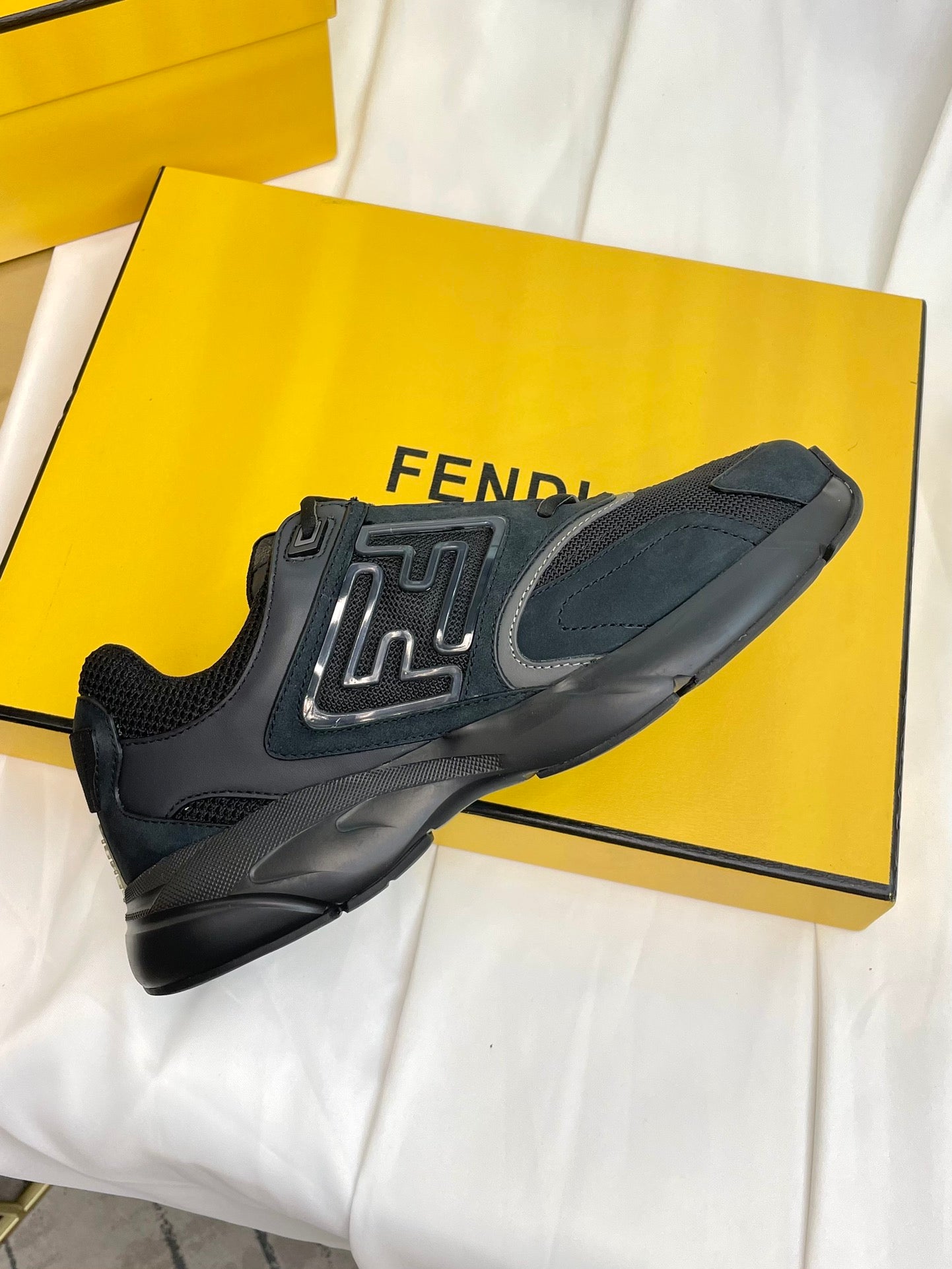 LuxluxHouse Best Quality Shoes Fendi