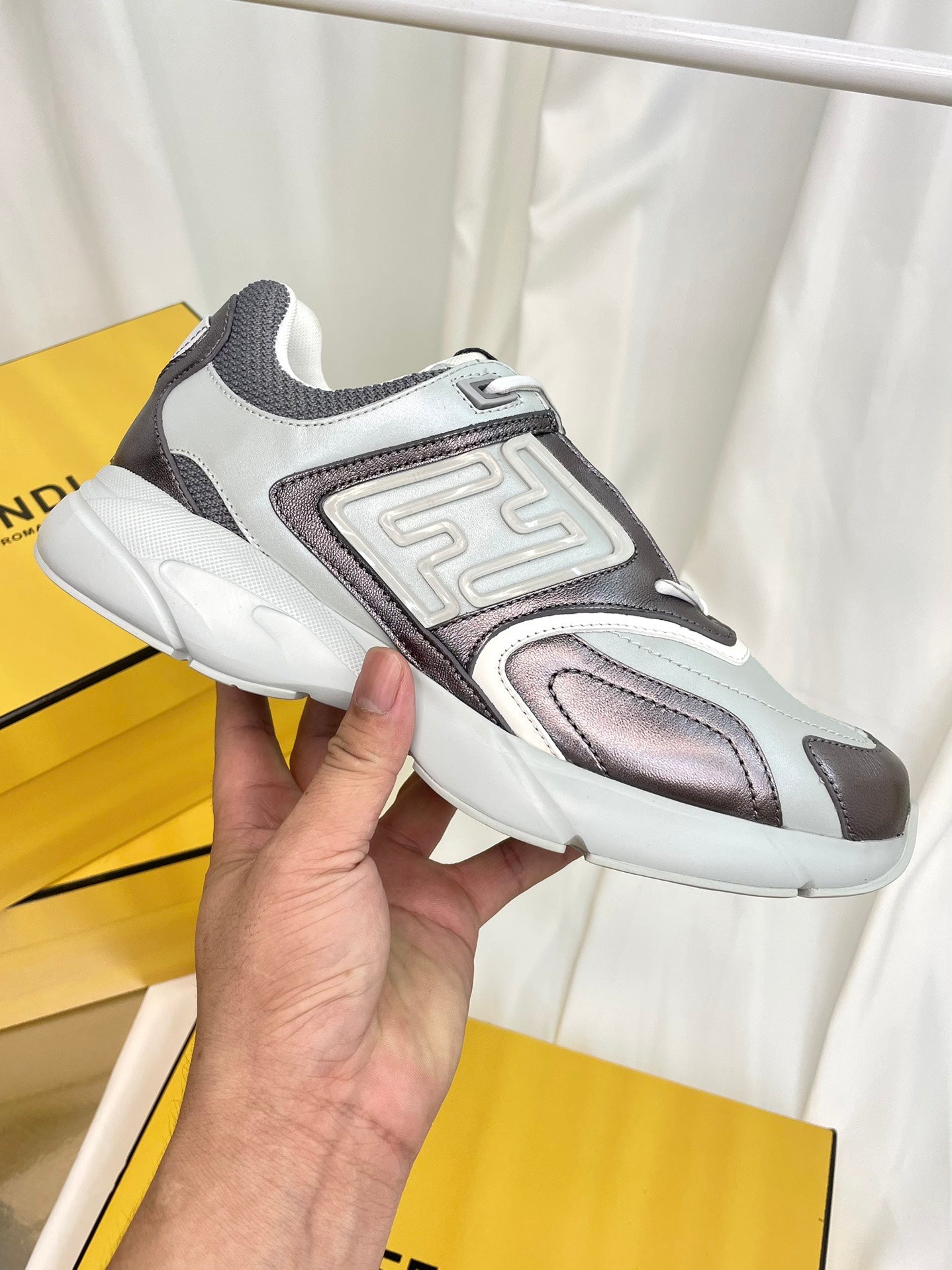 LuxluxHouse Best Quality Shoes Fendi