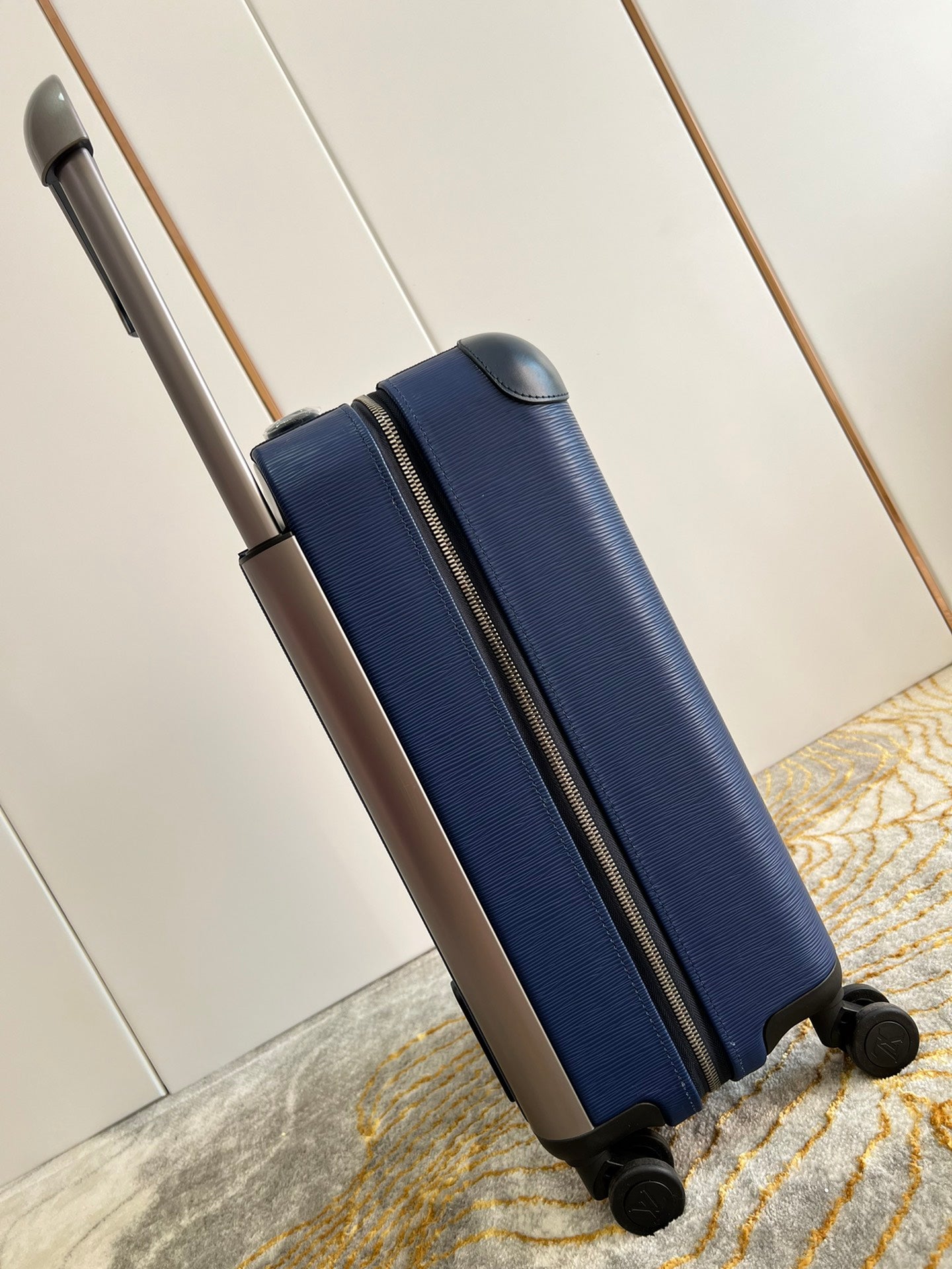 LuxluxHouse Best Quality Bags Luggage