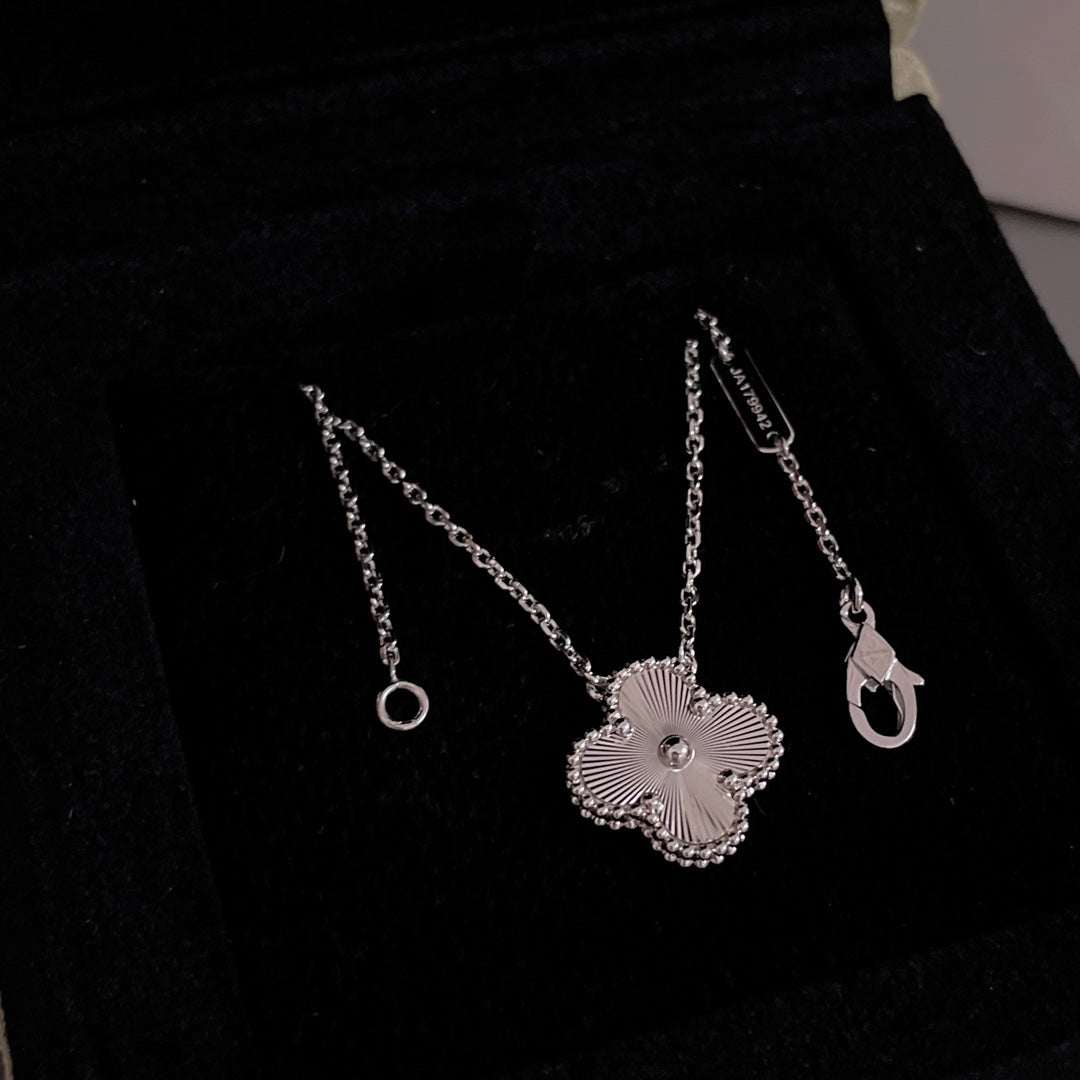 LuxluxHouse Best Quality Accessories Bracelet Van Cleef & Arpels Necklace