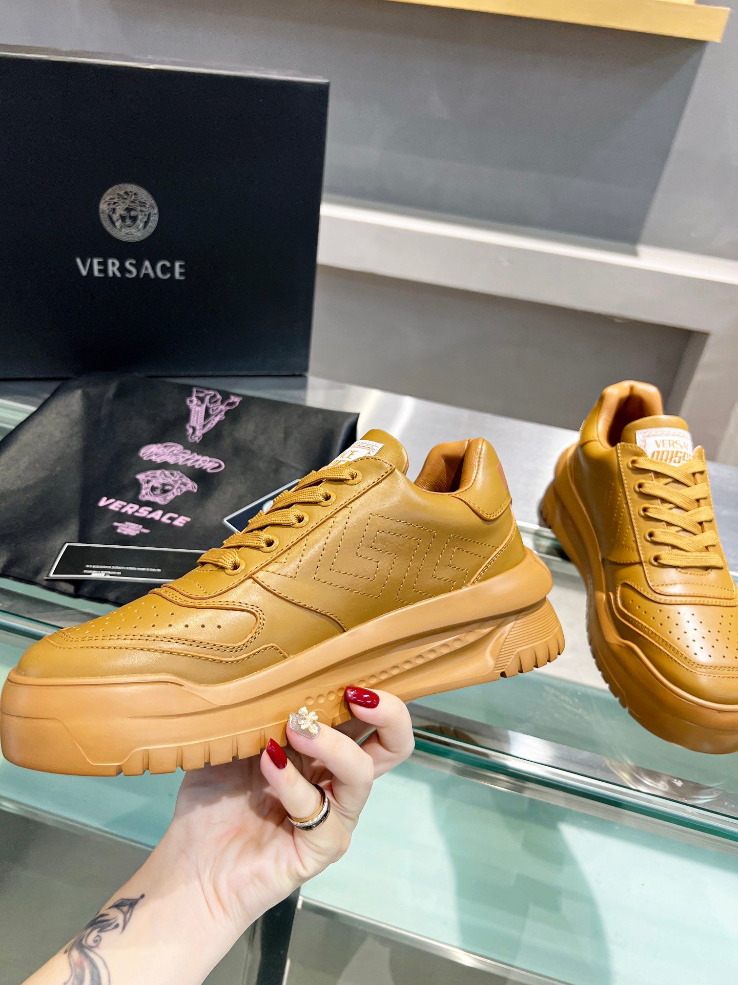 LuxluxHouse Best Quality Shoes Versace