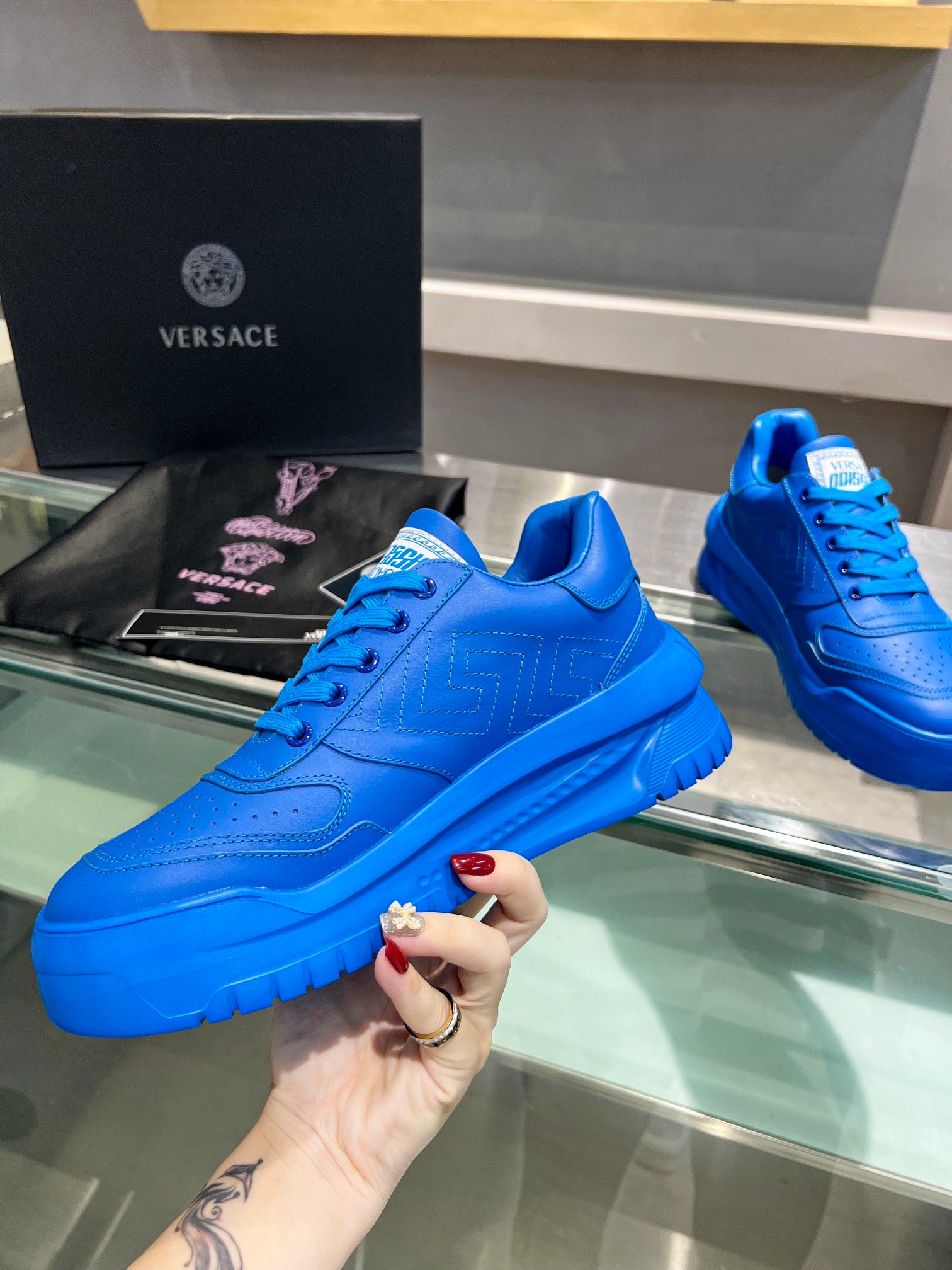 LuxluxHouse Best Quality Shoes Versace