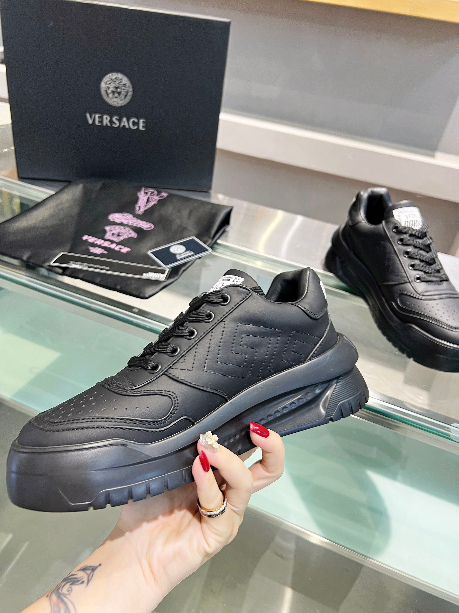 LuxluxHouse Best Quality Shoes Versace