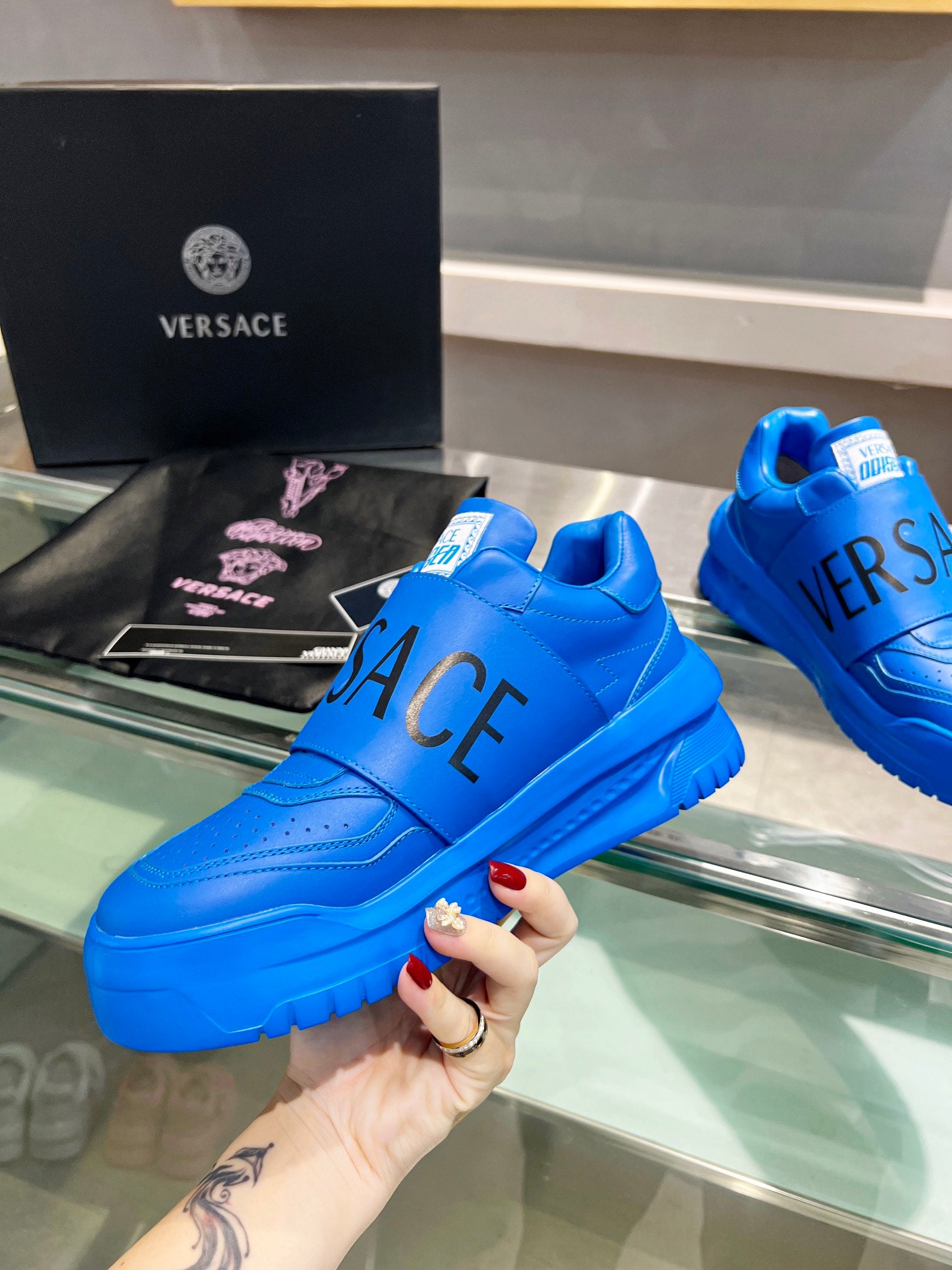 LuxluxHouse Best Quality Shoes Versace
