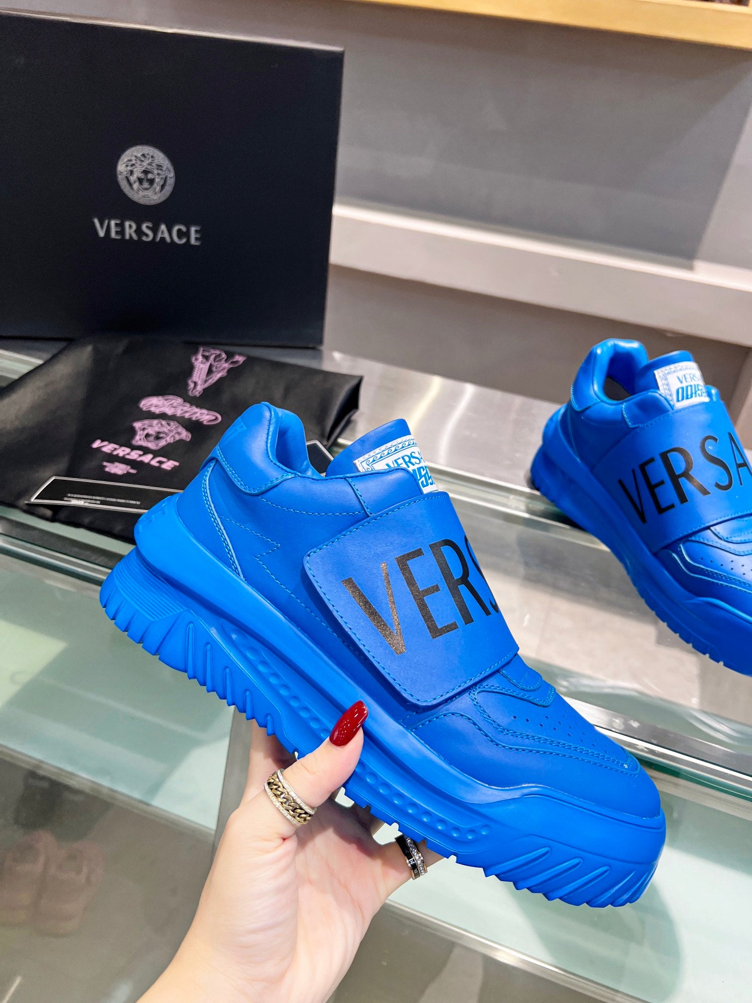 LuxluxHouse Best Quality Shoes Versace