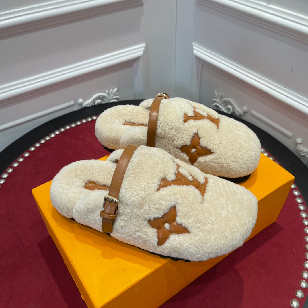 LuxluxHouse Best Quality Women Shoes Louis Vuitton