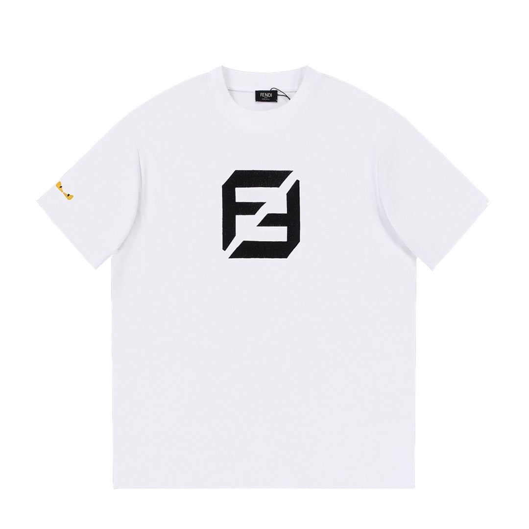 LuxluxHouse Fendi T-shirt NO.2