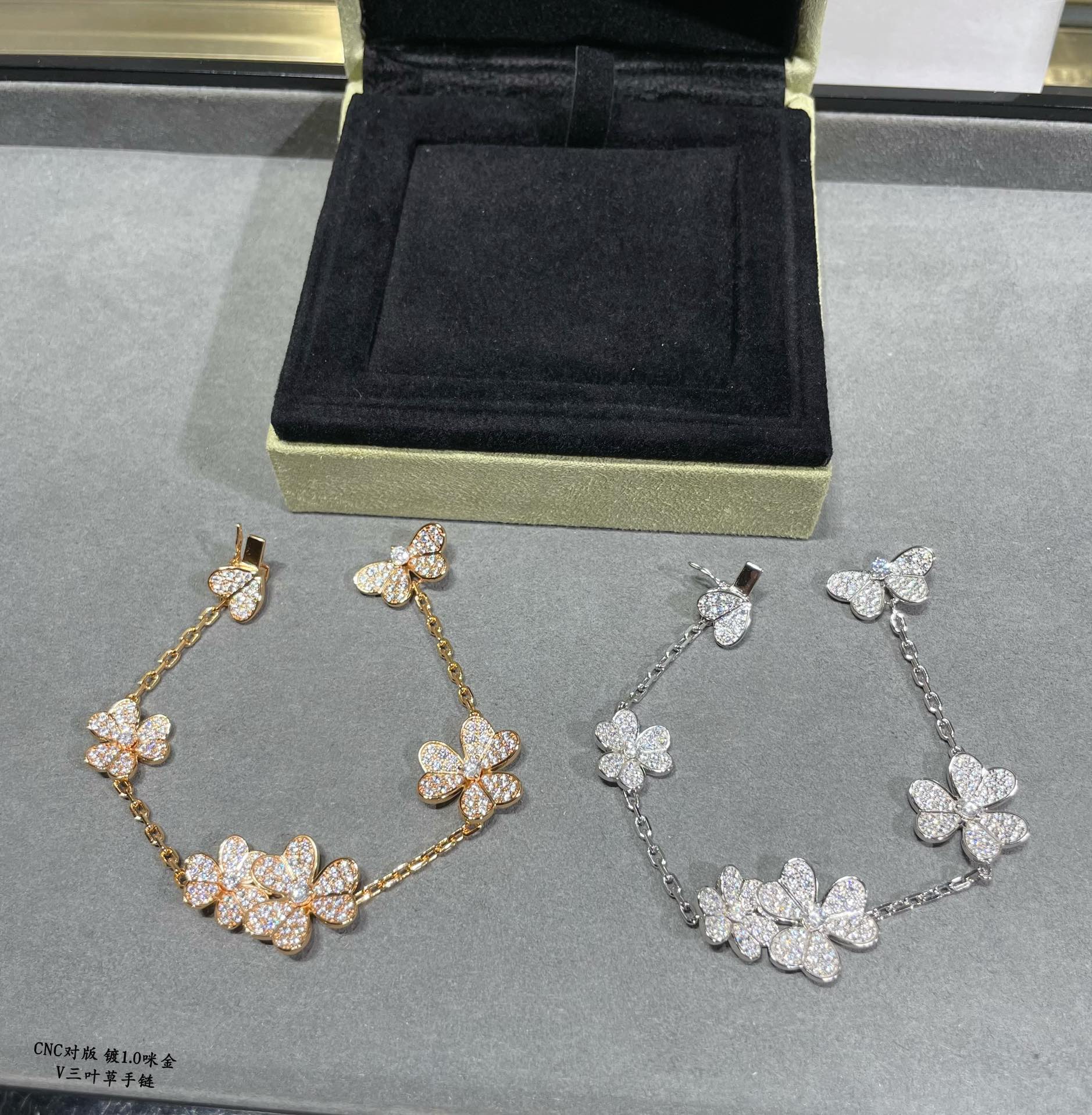 LuxluxHouse Best Quality Accessories Van Cleef & Arpels