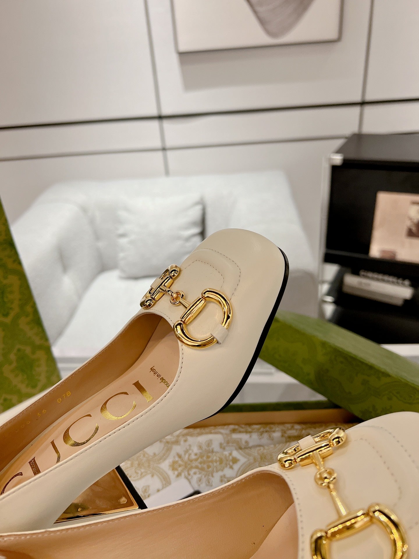 LuxluxHouse Best Quality Gucci Women Shoes