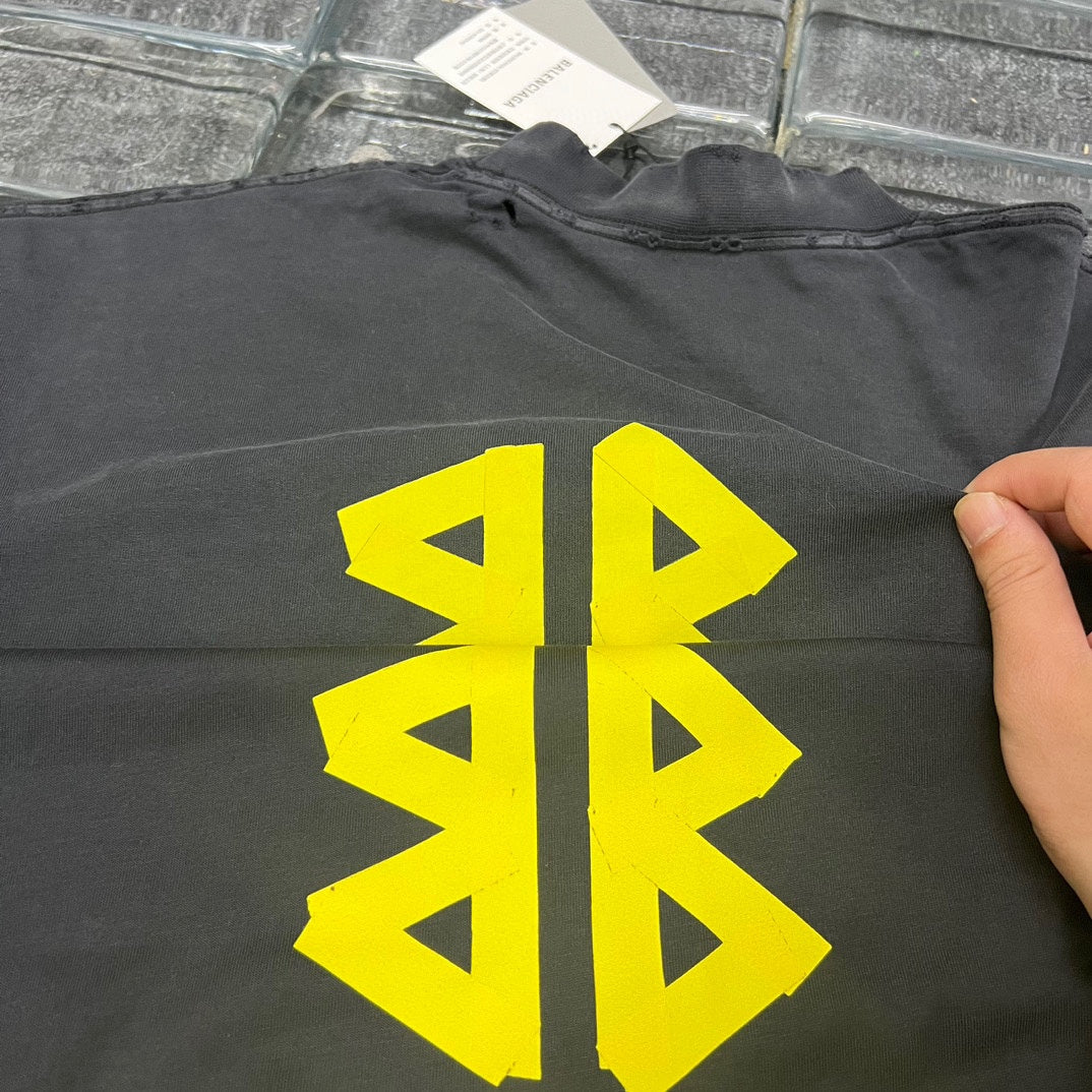 LuxluxHouse Best Quality Clothes Balenciaga T-shirt